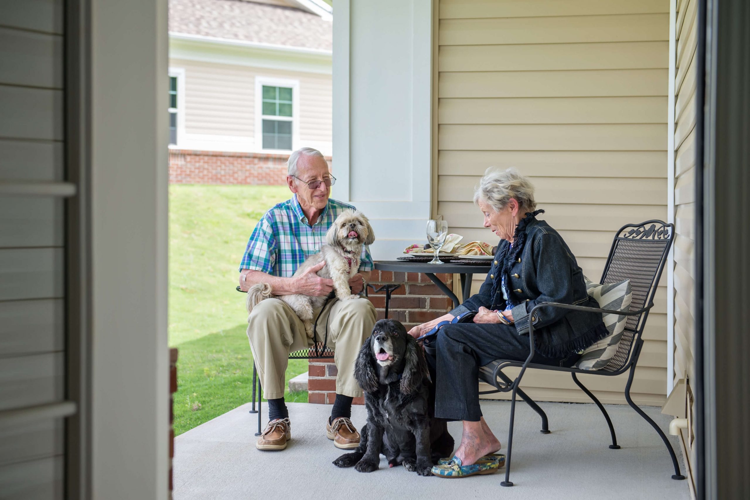 Time For a Loved One To Consider a Senior Living Community? Check With Their Pet.